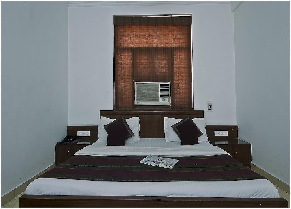 Hotel Baba Inn-By Rcg Hotels New Delhi Extérieur photo