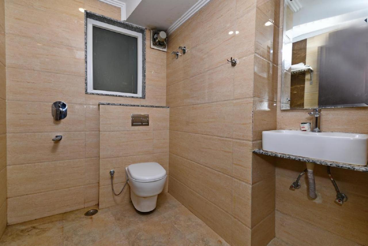 Hotel Baba Inn-By Rcg Hotels New Delhi Extérieur photo