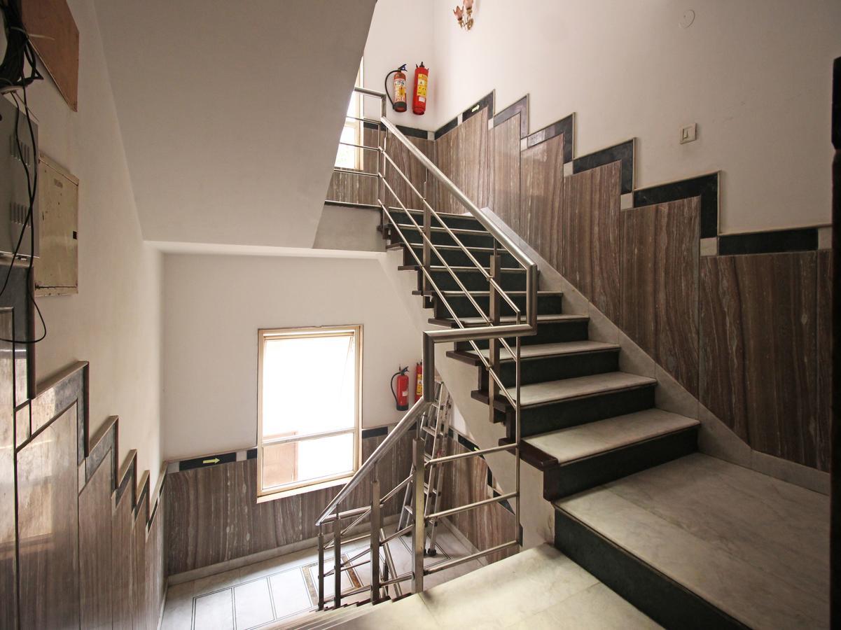 Hotel Baba Inn-By Rcg Hotels New Delhi Extérieur photo