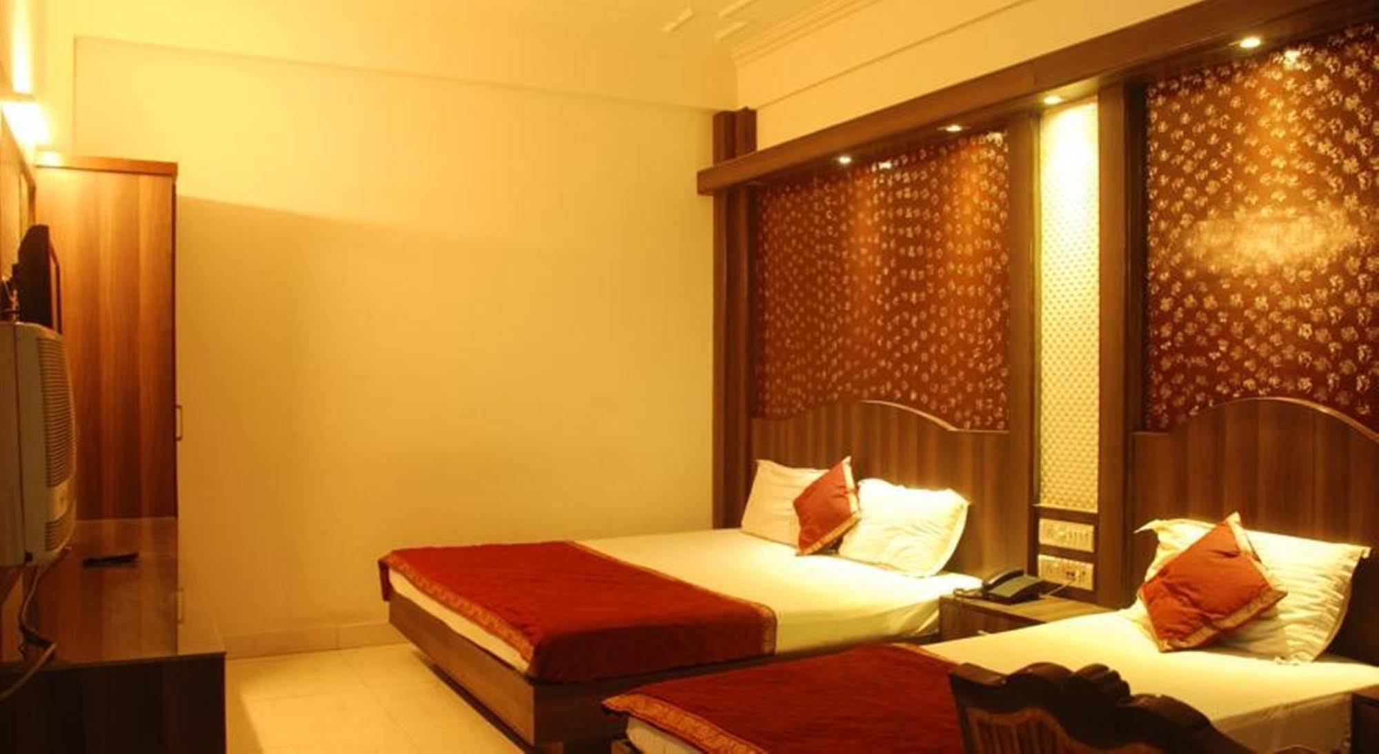Hotel Baba Inn-By Rcg Hotels New Delhi Extérieur photo
