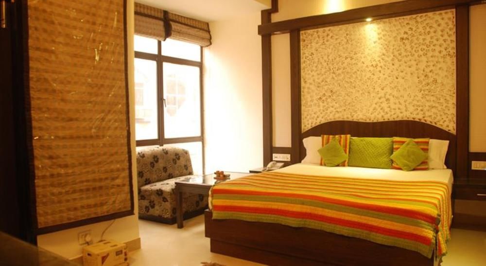 Hotel Baba Inn-By Rcg Hotels New Delhi Extérieur photo