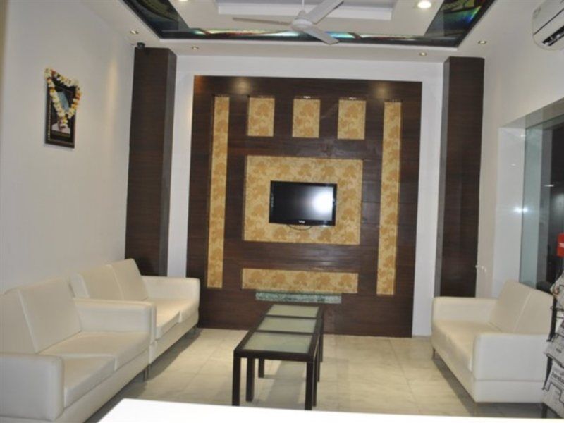 Hotel Baba Inn-By Rcg Hotels New Delhi Extérieur photo