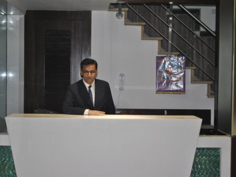 Hotel Baba Inn-By Rcg Hotels New Delhi Extérieur photo